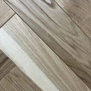 Natural Oak 4/18 x 92mm x 600mm Parquet Flooring